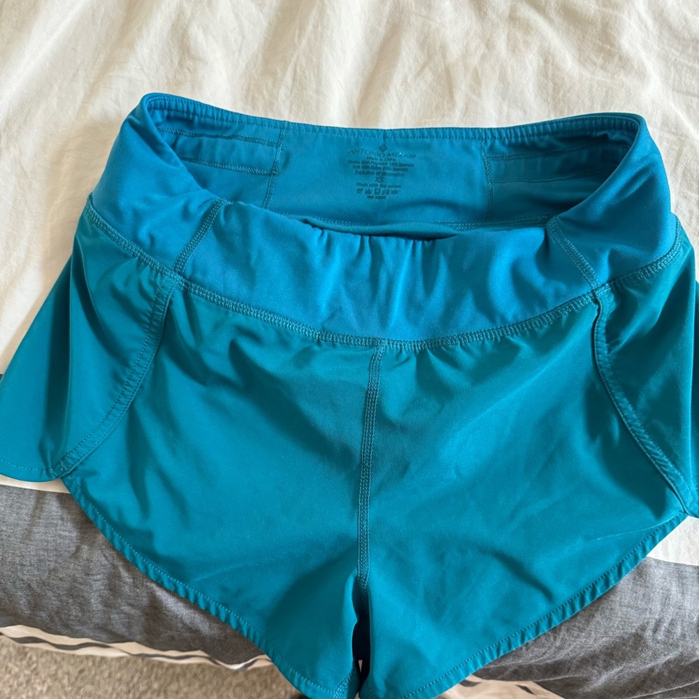 Antonio Milani athletic shorts with liner size XS